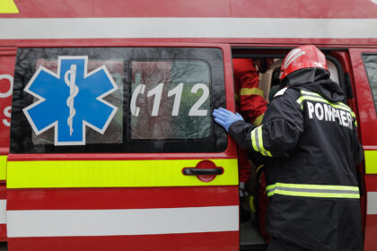 adrian eroul din bucuresti de ziua lui a salvat viata unui om care a cazut de la etajul 2 un alt fel de la multi anie29da4efb88f 689dbe8ca27c1