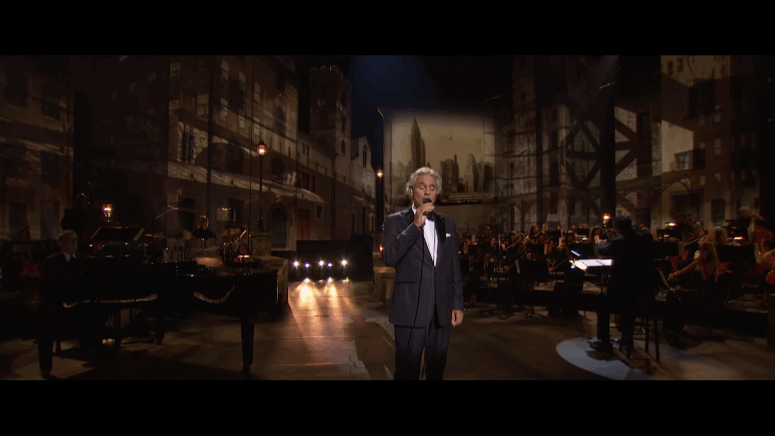 andrea bocelli va canta in piata constitutiei la festivalul unforgettable alaturi de alti artisti concertele evenimentului din bucuresti vor intre 11 13 septembrie 68b2eb8161da5