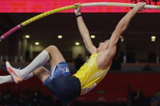 armand duplantis a castigat finala diamond league la saritura cu prajina cu o performanta de 600 m 68b0089e4b045