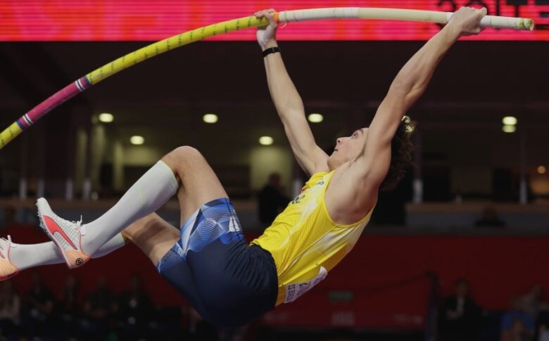 armand duplantis a castigat finala diamond league la saritura cu prajina cu o performanta de 600 m 68b0089e4b045