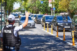 avertismentul ps6 razii si amenzi pentru soferii care circula pe noua banda stb de pe bulevardul uverturii iar amenzile pot depasi 1 600 de lei 689e06f978552