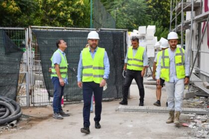 ciprian ciucu primarul sectorului 6 am inspectat santierul de la scoala 117 si gradinita 170 din militari si am gasit o mobilizare foarte buna de forte 68adab2e5546c