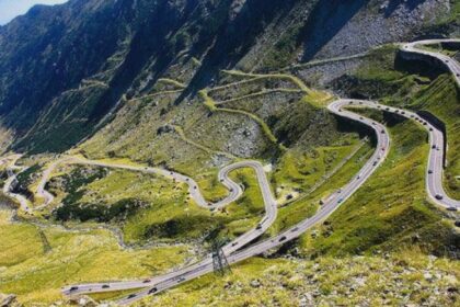 circulatia rutiera pe transfagarasan se inchide vineri timp de trei ore pentru organizarea unui eveniment automobilistic 68b0042e3dffb