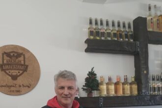 daniel zamfir hai ca s a umflat tarata n drulau vrea el mort copt sa tinem alegeri acum in bucuresti 68ac81134bb55