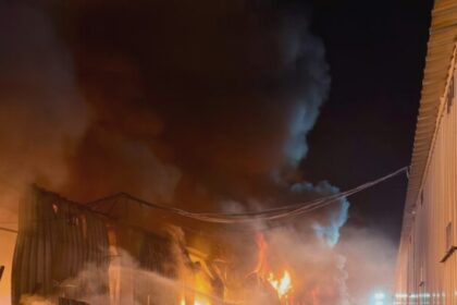 depozitul de la complexul dragonul rosu arde generalizat s a emis mesaj ro alert 68ae8be3b50f8 1