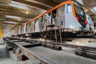 esential ancheta la metrou dupa un incident grav cu un tren metropolis alstom care a blocat circulatia intre statia leonida si depoul berceni 68aec4b41e5e7