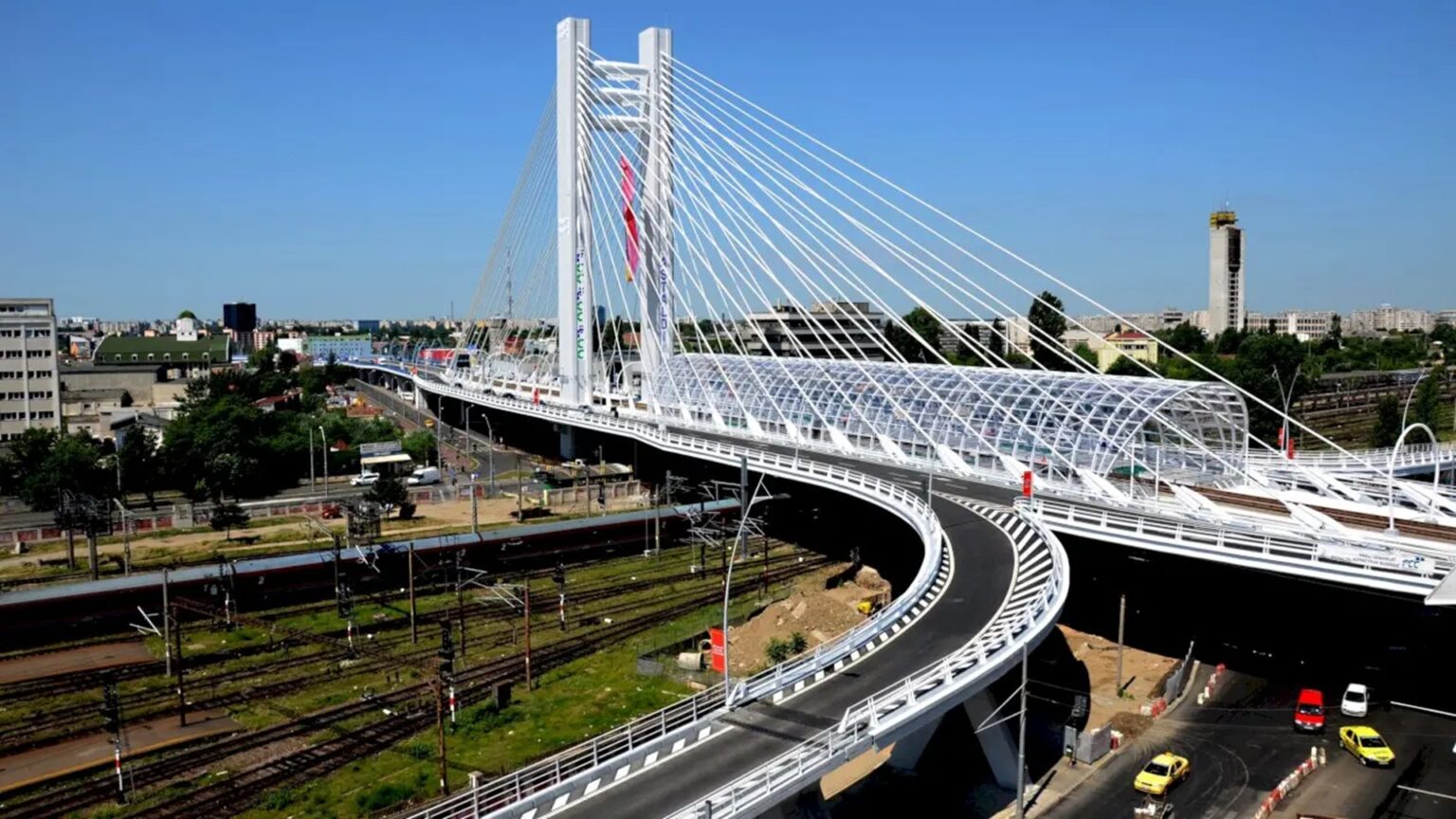 esential s a decis momentul pentru receptia pasajului basarab soferii si trecatorii mai au de asteptat un an si jumatate 689cc0ac5f44d