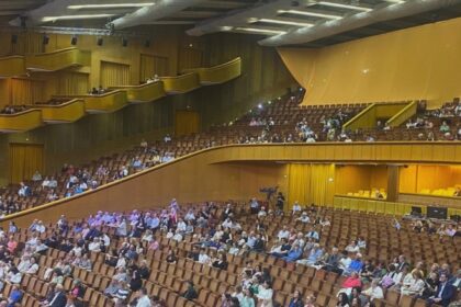 foto dezbaterea zilei la bucuresti sala palatului semi goala la festivalul george enescu la concertul ukrainian freedom orchestra cum s a intamplat una ca asta 68ad9881bfea1