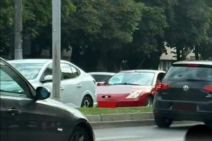 foto doamna a traversat pe rosu un ingrozitor accident cu pieton pe bd iuliu maniu aduce in discutie care ar trebui sa fie limita de viteza in tot bucurestiul 689b18af95af0