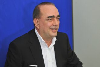 gigi netoiu om de afaceri si gospodar candideaza la pmb are un manifest pentru bucuresti si ceva nervi pe nicusor dan ca l a desemnat pe drula succesor 68a2ce6ce8fea