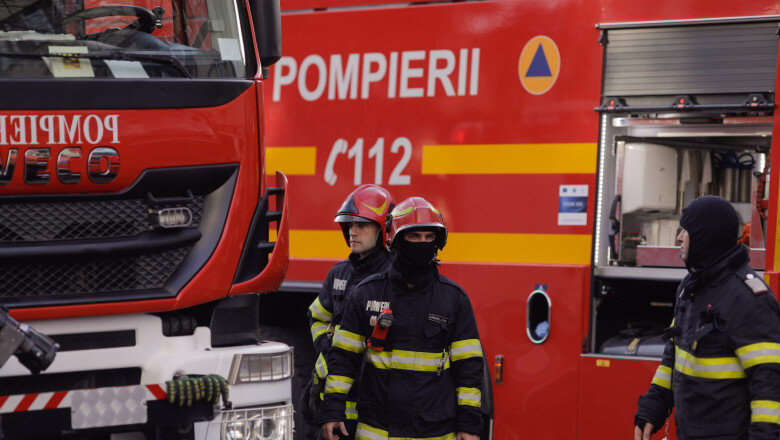 incendiu de vegetatie pe 40 de hectare la limita judetelor ilfov si giurgiu 17 autospeciale trimise la fata locului 689b20cf0f3b7