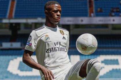 laliga a sesizat rfef privind jignirile aduse lui vinicius jr de catre fani ai lui oviedo 68addc748cb06