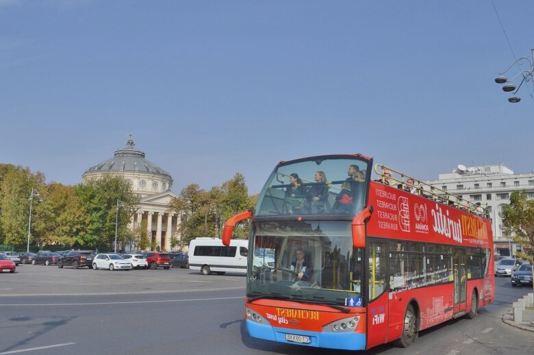 linia turistica bucharest city tour intra in functiune de luni 68a95232d8699