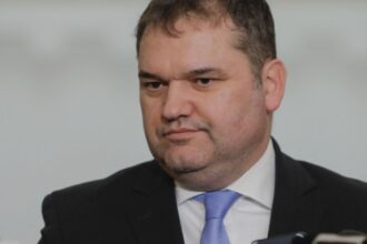 ministrul cseke attila anunta desfiintarea a zeci de mii de posturi din administratia locala concedieri vor avea loc si la guvern 68ae837049dbd