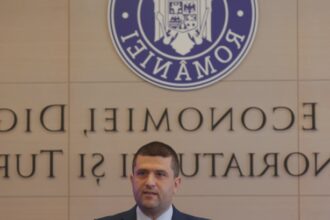 ministrul economiei pentru unele companii de stat se doreste falimentul sunt niste ochi atintiti sa traga din patrimoniu 68a98c56361c5