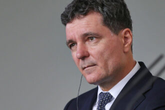 nicusor dan in republica moldova timpi mai scurti la vama dar fara progrese la redobandirea cetateniei romane 689b1b47b09f0