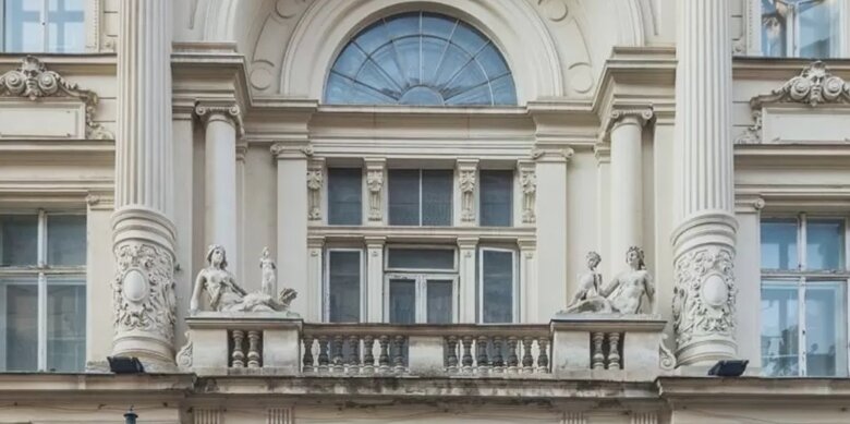 palatul dacia unde va fi pinacoteca bucuresti inca asteapta startul lucrarilor ar trebui sa inceapa in ianuarie dar art safari are contract prelungit pana in februarie 68ac75e1a1287