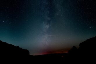 perseidele cea mai spectaculoasa ploaie de stele din an ating maximul diseara f09f8ca0 locurile din bucuresti si din jur de unde le vedem daca prognoza meteo tine cu noi 689b18c4b1fcd