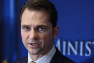 propunerea lui sebastian burduja pentru alegerea primarului general din pacate aproape in fiecare zi se mai anunta un nou pretendent 689b2b660f85e