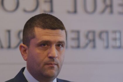 radu miruta critica reforma companiilor de stat propusa de structura din guvern condusa de psd praf in ochi 68a710fb75170