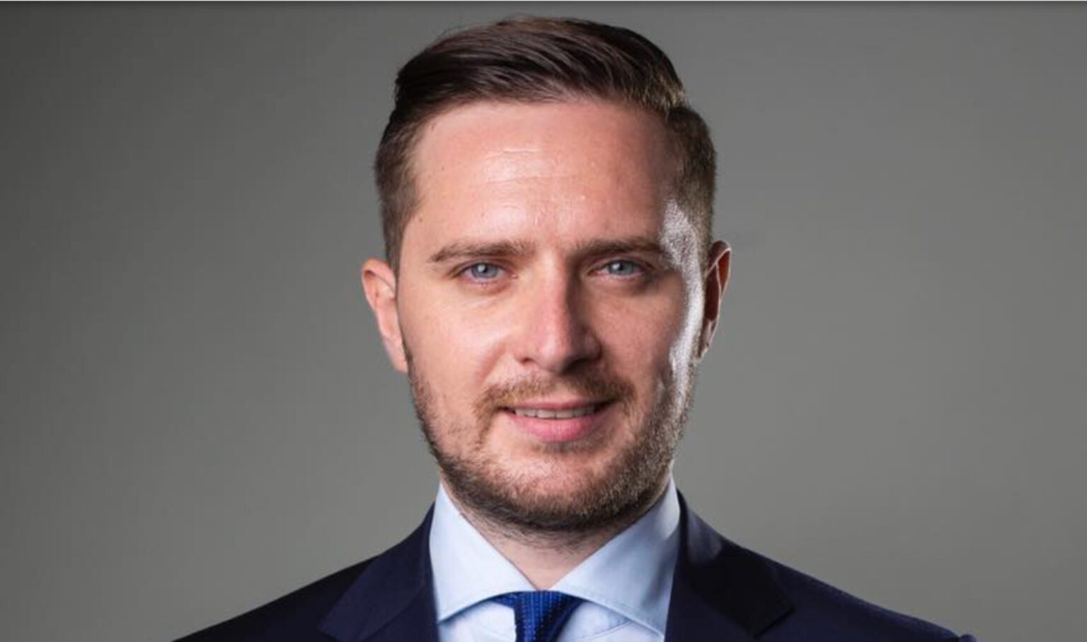 secretul lui polichinelle peste drum de cismigiu stelian bujduveanu nu exclude o candidatura la primaria capitalei vede un pericol mare care planeaza asupra bucurestiului 689c54e50100a