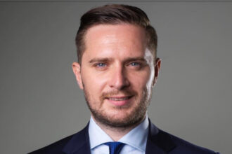 secretul lui polichinelle peste drum de cismigiu stelian bujduveanu nu exclude o candidatura la primaria capitalei vede un pericol mare care planeaza asupra bucurestiului 689c54e50100a