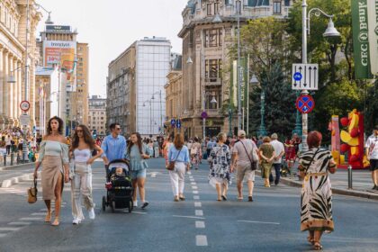 strazi deschise are loc doar sambata 30 august calea victoriei si piata amzei redevin zone pietonale 68b2c1f75cddd