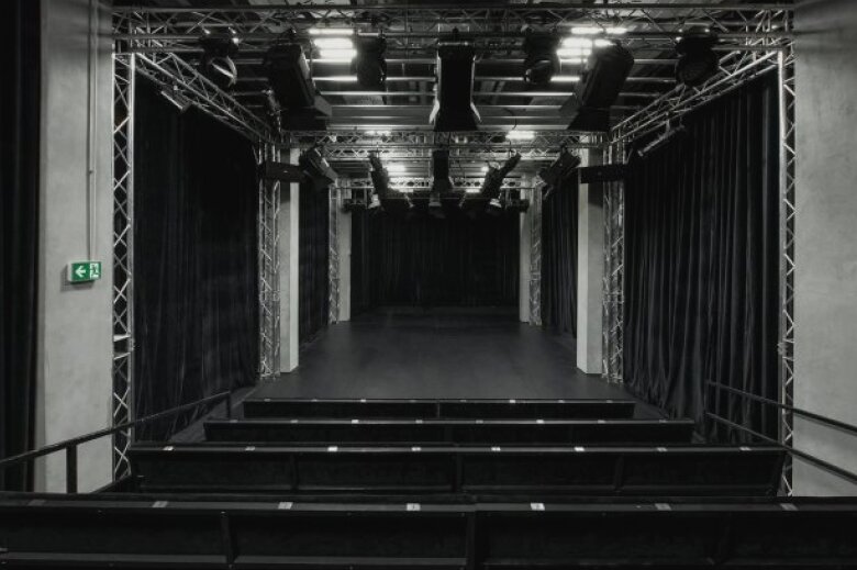 teatrul mic incepe stagiunea 2025 2026 cu multe surprize si proiecte inedite 68ad4f13160af 1