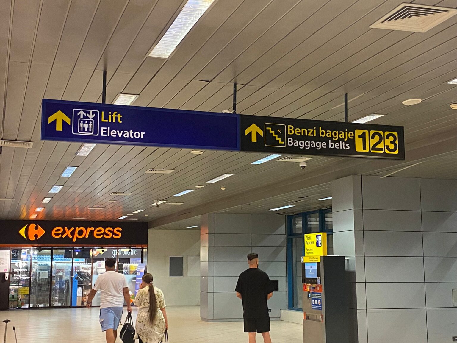 transportul aerian de pasageri a crescut cu aproape 8 in primul semestru din 2025 68b40d7cb166a