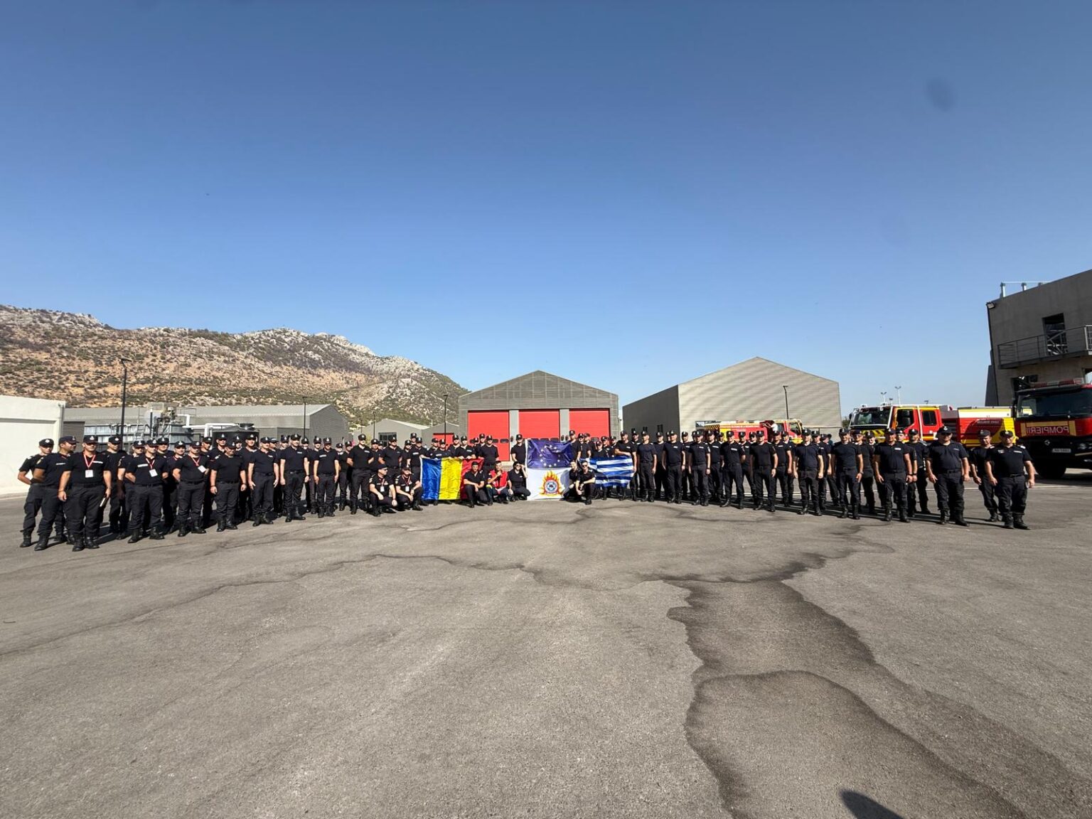 un nou contingent de pompieri romani preia misiunea din grecia 68b41069e494e