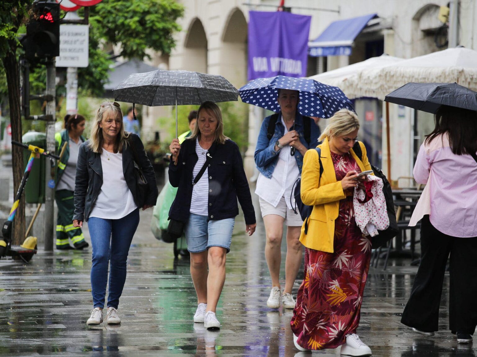 vreme instabila la bucuresti cu ploi si descarcari electrice duminica dupa amiaza 68b3facf78ff9