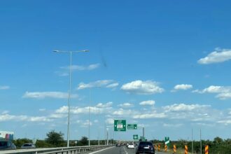 5 zile de restrictii de circulatie pe autostrada a1 sensul pitesti bucuresti se decoperteaza asfaltul pe 7 kilometri de sosea sa speram ca intru inlocuire mai trainica 68da22cf67b20