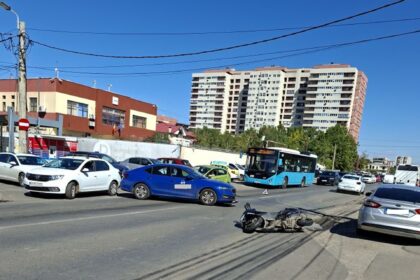 accident auto vs moto pe prelungirea ghencea aproape de intersectia cu valea larga trafic ingreunat 68cd5761a479e