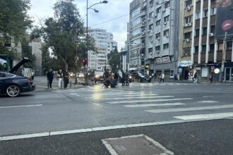 accident pe calea dorobanti un barbat pe trotineta ranit pe trecerea de pietoni 68dbbf033c799