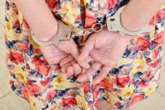 administratoarea centrului educational unde un copil de 1 an si 8 luni a murit inecat retinuta pentru ucidere din culpa 68b67756b8db2