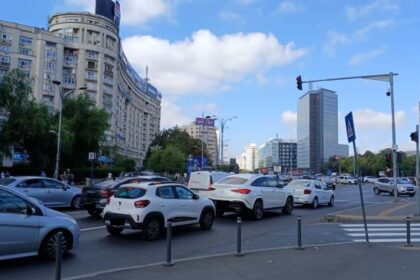 apelul politiei rutiere dupa ce piata victoriei functioneaza de aseara cu semafoare umane sistemul e stricat a fost contactata administratia strazilor pentru remediere 68d25f4de9e15 1