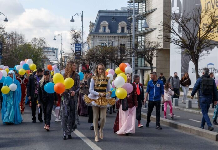 calea victoriei si str poiana cu aluni pietonale in weekend expozitii spectacole parade si ateliere interactive 68ce3321beea6