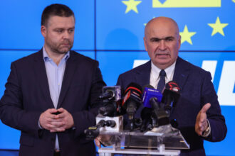 ciucu revoltat ca presa il barfeste in timpul programului nu va imaginati ca un gentilom precum ilie bolojan sa mi se adreseze mie in acel fel adica tu sa taci 68b6f742aff23 1