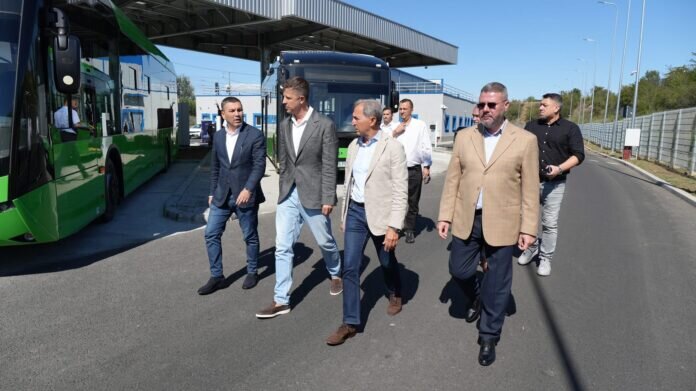 cj ilfov intalnire de lucru la autobaza din chitila 68cbf03924fcb