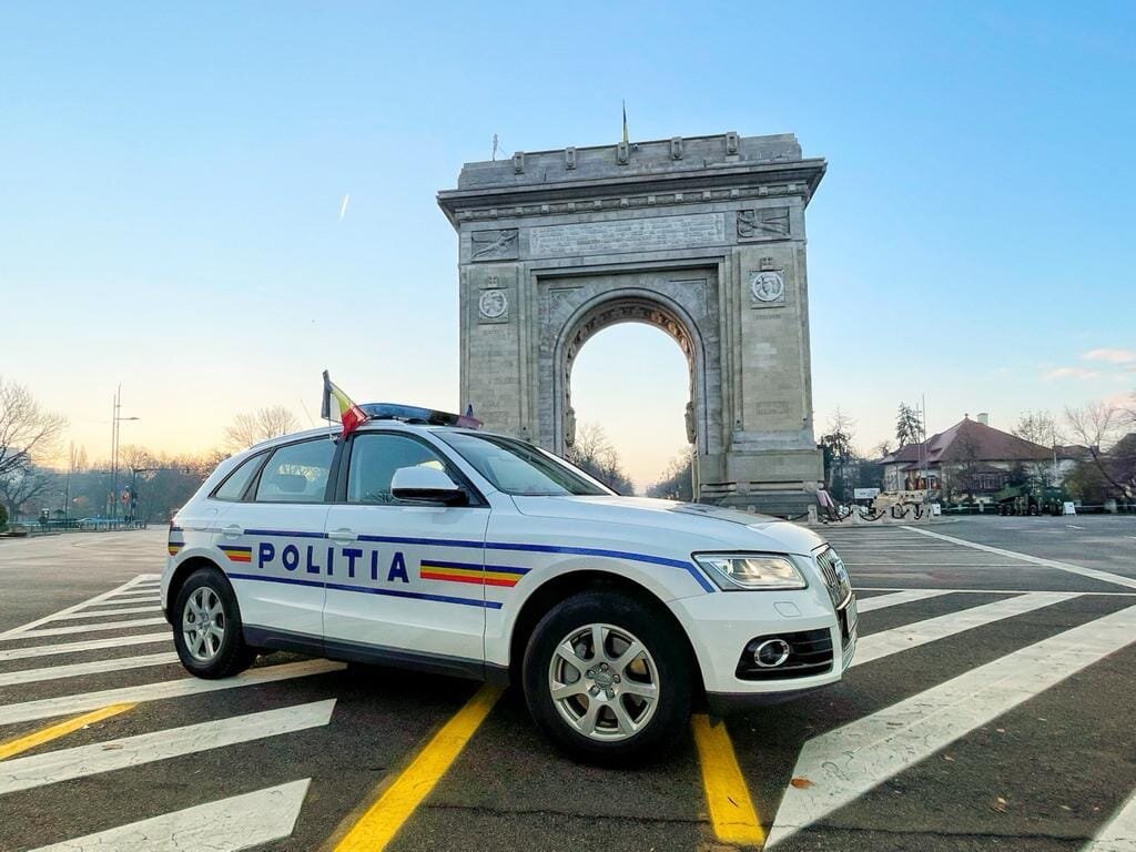 concept nou al mai pentru fluidizarea traficului in bucuresti prezenta politistilor in aproape 100 de intersectii din capitala 68c2a6a73b7f6