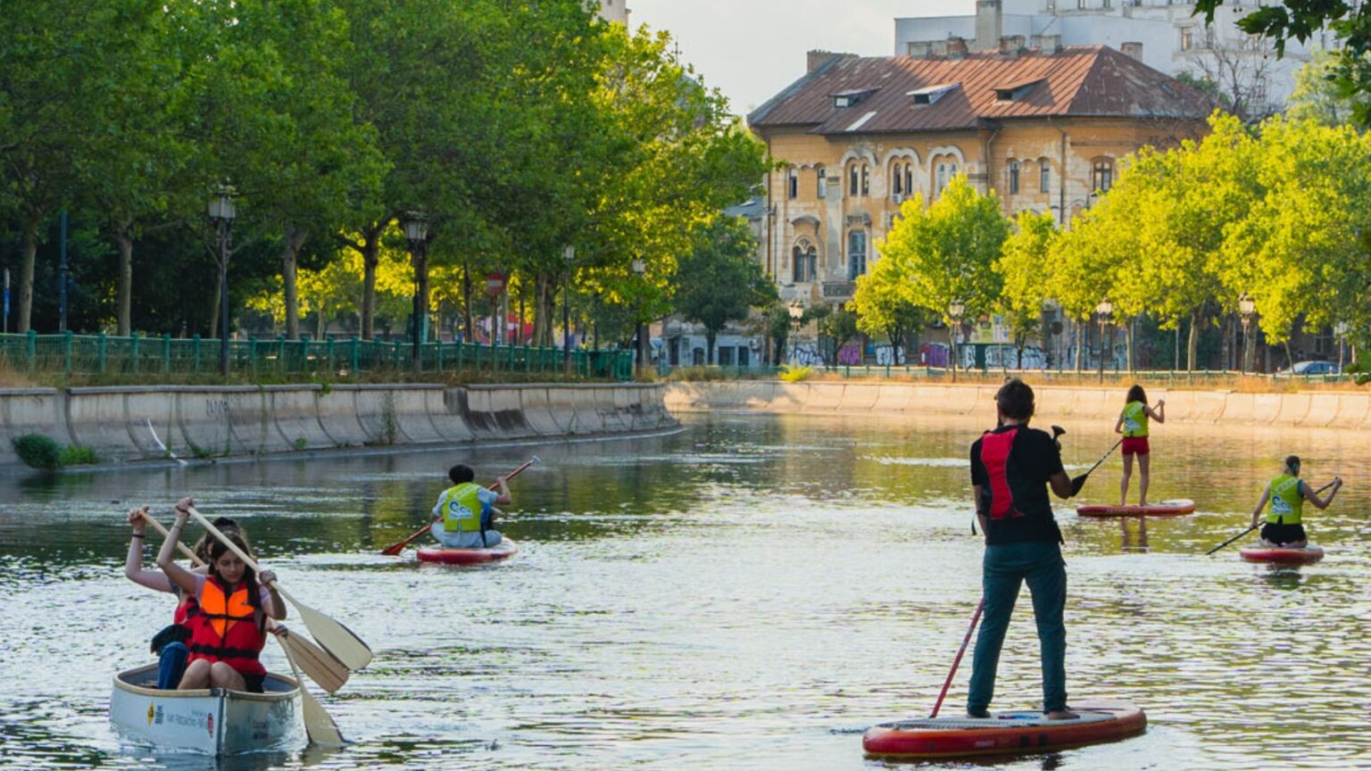 dambovita delivery e in acest weekend la opera nationala bucuresti f09f9bb6programul complet al activitatilor atat de pe apa cat si pe uscat 68c81560a7636