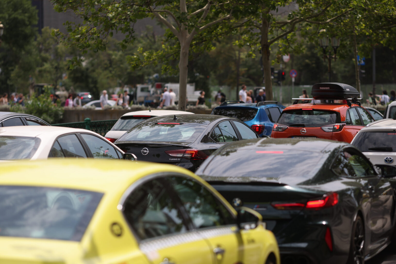 dl bujduveanu a avut azi sedinta cu sefii de la interne pe tema traficului oribil din bucuresti concluzia provocari multe se va face un plan 68c015beb696e