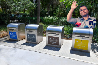 dracu m a pus ciucu frustrat si furios despre epopeea fabuloasa a punctelor de colectare selectiva pubelele noi care zac nefolosite prin mai tot orasu 68d512bc2761f