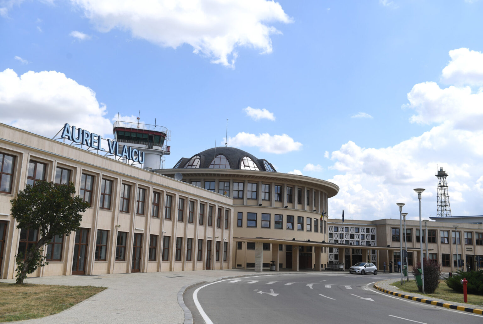f09f9bac planuri marete pentru aeroportul baneasa va fi modernizat si extins cu un nou terminal guvernul a aprobat proiectul care ar urma sa fie gata in 10 ani 68c2ca5722965