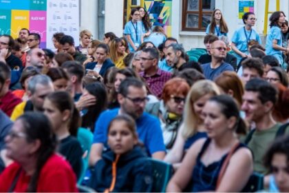 festivalul undercloud 2025 aduce teatrul independent pe calea grivitei 18 zile de spectacole si arta urbana 68cadde9dbe51