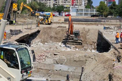foto descoperirile arheologice facute in timpul lucrarilor la planseul de la unirii nu afecteaza santierul anunta ps4 zona a fost delimitata protejata si va fi examinata 68ca971e58a6f