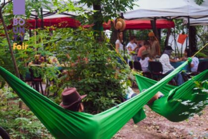 gradina muzeului antipa se umple in weekend de mestesugari veniti la bucuresti din toata tara shopping ateliere si jazz live la targul septembriada 68c9185262486 1