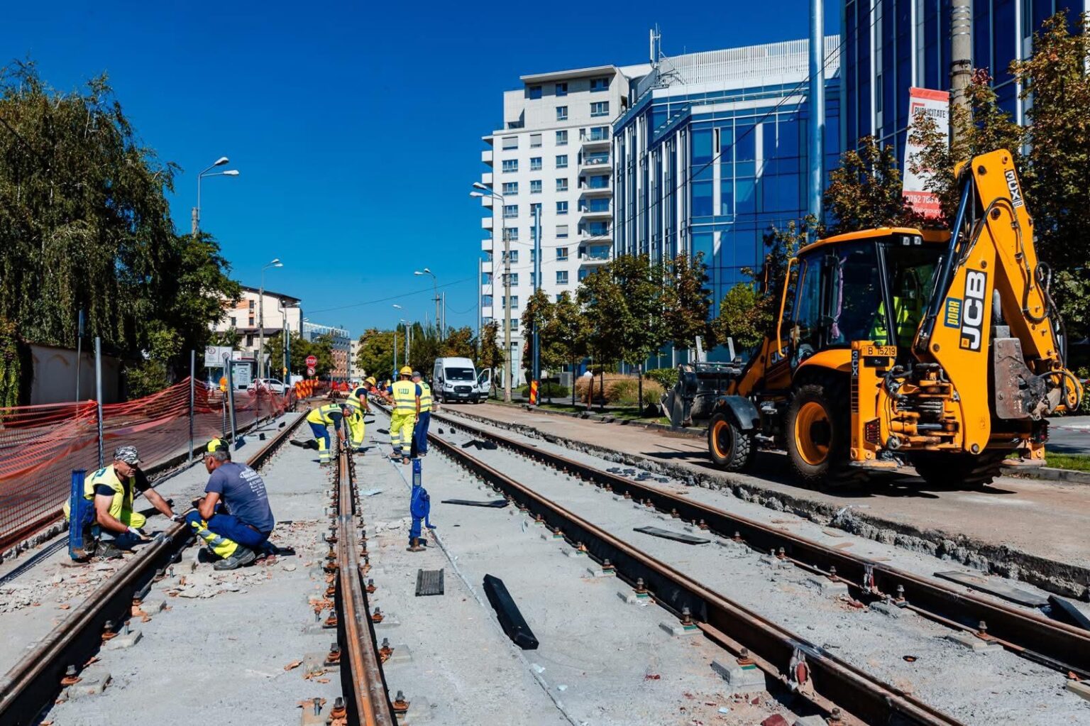 lucrarile de modernizare a liniei de tramvai pe bulevardul expozitiei au ajuns la un grad de executie de 70 68caa481193e1