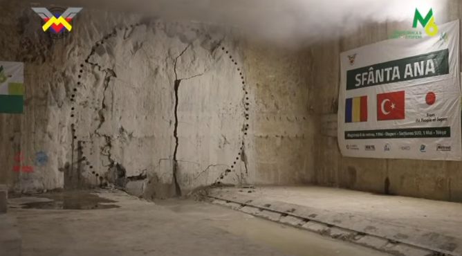 metroul spre otopeni cartita sfanta ana a strapuns peretii statiei de metrou aeroport baneasa video 68dc24b46f5b7