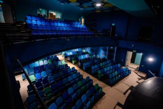 noi tarife propuse de teatre si centre culturale din capitala urmeaza sa fie aprobate de consiliul general 68d663cd07145